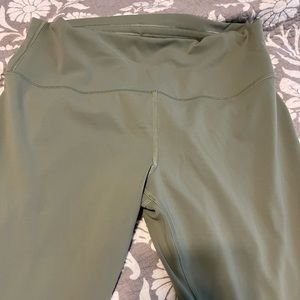 Lululemon align 25” Capri length